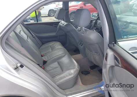 1999 Mercedes-Benz E 320 from USA, damaged, VIN WDBJF65H8XA729239